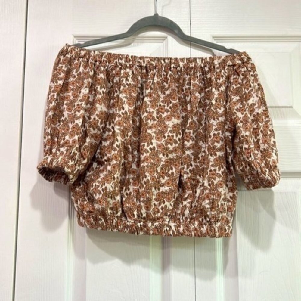 NWT Cupcakes & Cashmere Off The Shoulder Gauze Boho Top